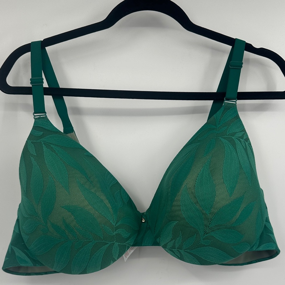 Cacique Emerald Green Leaf Pattern Bra Size 44C F0034